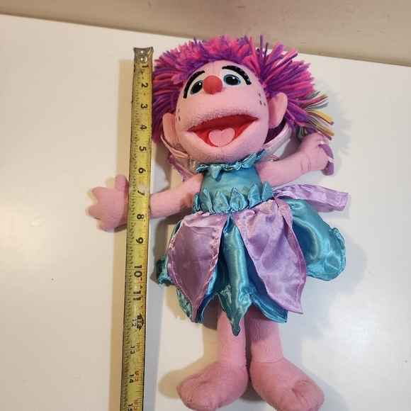 SESAME STREES Abby Cabbady Plush Stuffed Doll - Picture 3 of 10